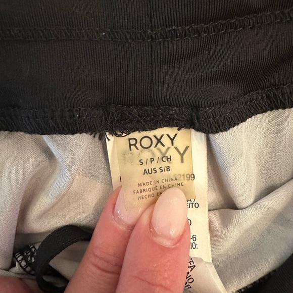 🤍ROXY swim shorts size S, excellent condition, super flattering & cute print! - Picture 4 of 4